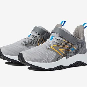 NWT New Balance Toddler Rave Run v2- grey and vibrant apricot US Size 8